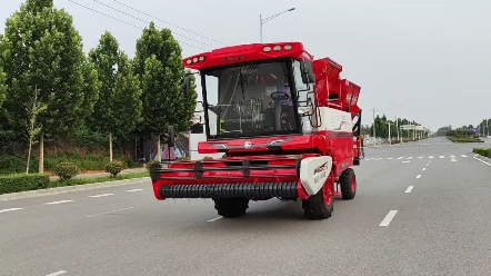 花生機(jī)收兩種路線，中聯(lián)收獲獨(dú)占鰲頭。中聯(lián)收獲憑借一己之力將花